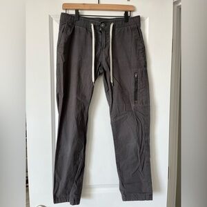 Vuori Gray Straight Leg Pants